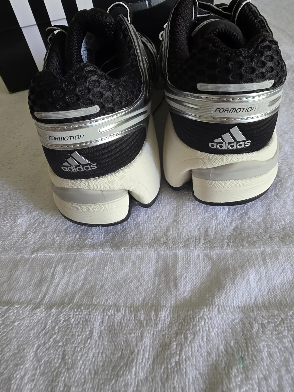 adidas Adistar Control 5 Black/Silver Metallic - NWT 6Y-7W